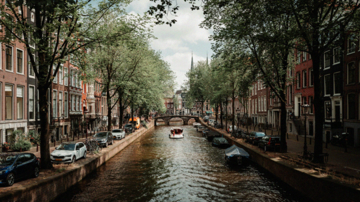 How to Do Amsterdam Without Doing Amsterdam